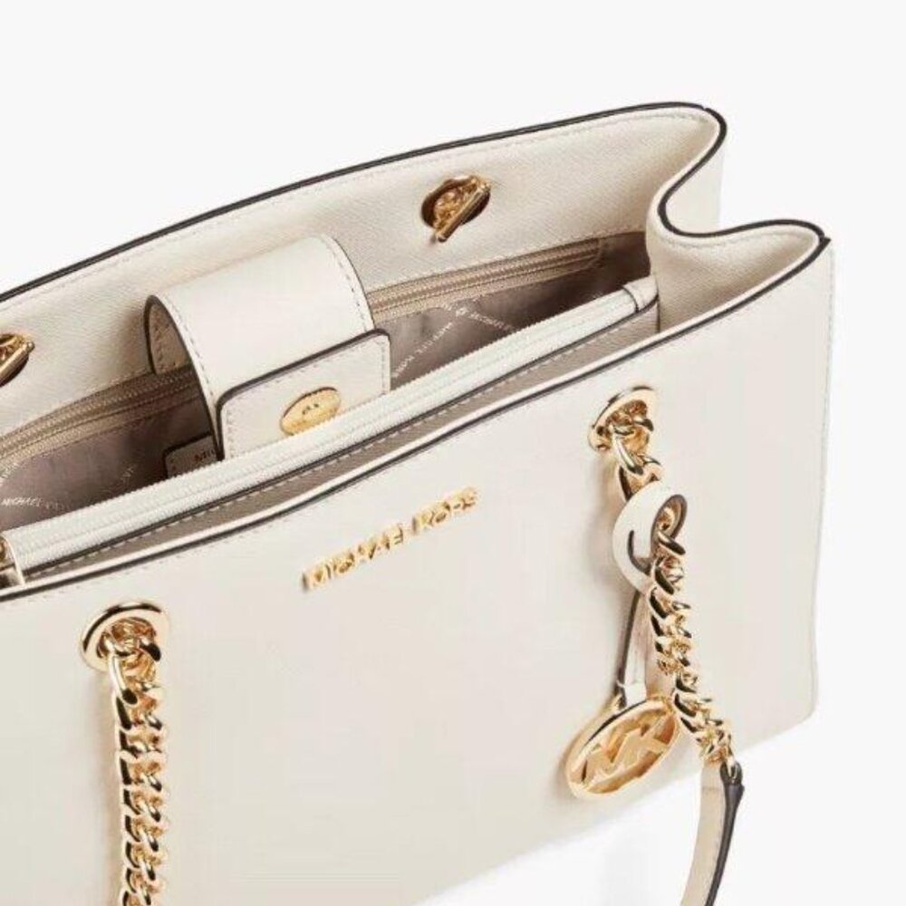 MICHAEL KORS SUSANNAH Large EW Saffiano Leather Light Cream Gold Chain NWT